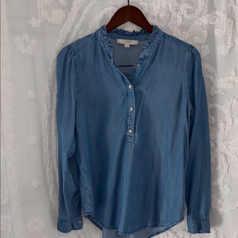 LOFT Blue Ruffled Long Sleeve Blouse